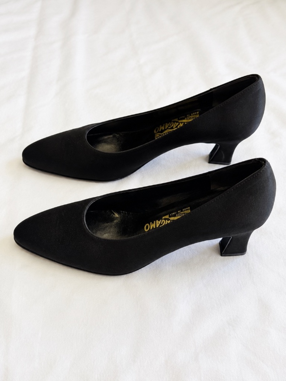 Salvatore Ferragamo Black Satin Pumps Size 7.5D Wide